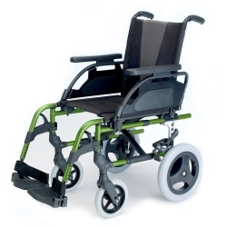 Fauteuil roulant Breezy Style (ancien 300) | Couleur vert pomme | Aluminium | Petites roues 12" Asiento de 38 cm