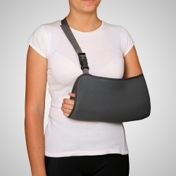 Tutore a tracolla per braccio | Fascia di supporto traspirante | Emo Taglia S (minore che 35 cm)